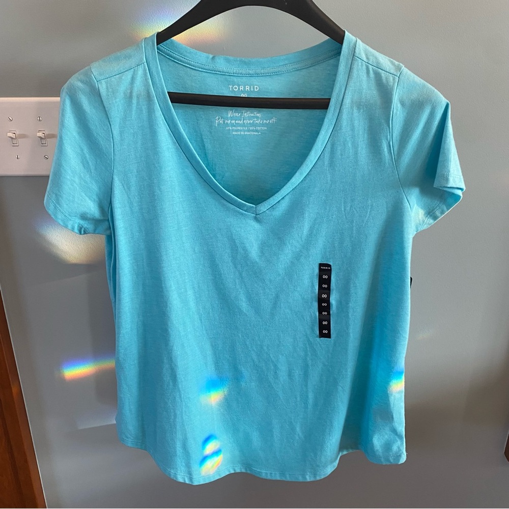 Torrid Blue Classic Fit Tee- SZ 00 in Torrid Sizing